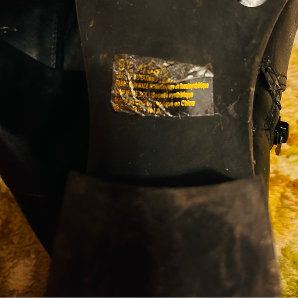 Black tall dressy leather boots. (Purchased at Browns) - Picture 5 of 7